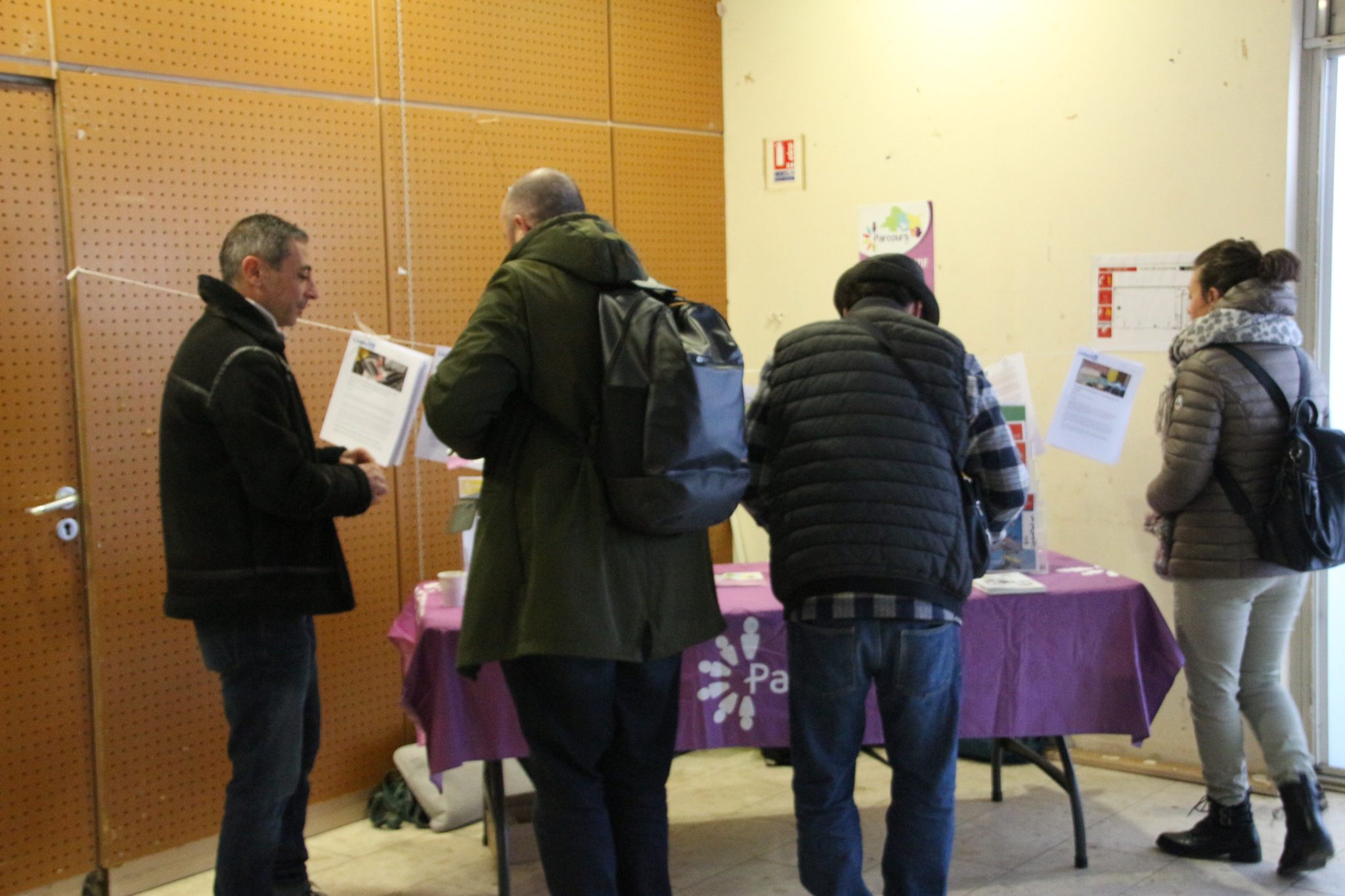 Photo de l’ensemble des participants de la rencontre sur la pair-aidance 25 janvier 2024