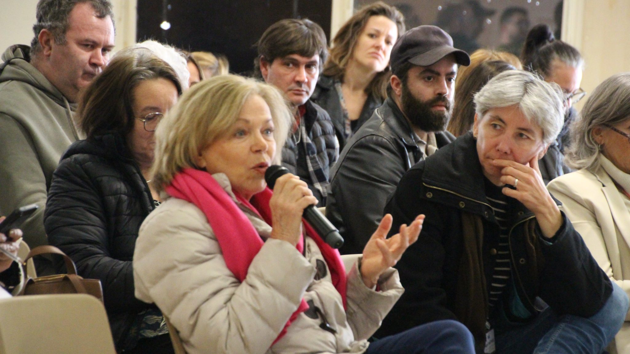 Photo de l’ensemble des participants de la rencontre sur la pair-aidance 25 janvier 2024