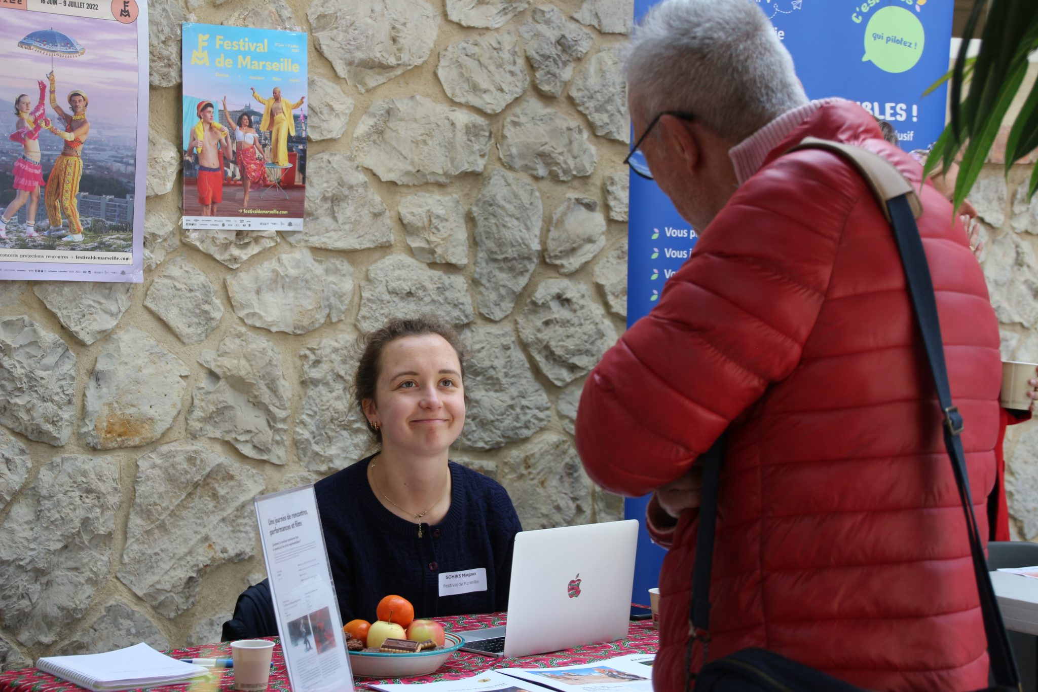 Photo stands de la rencontre Handicontacts du 16 avril 2024